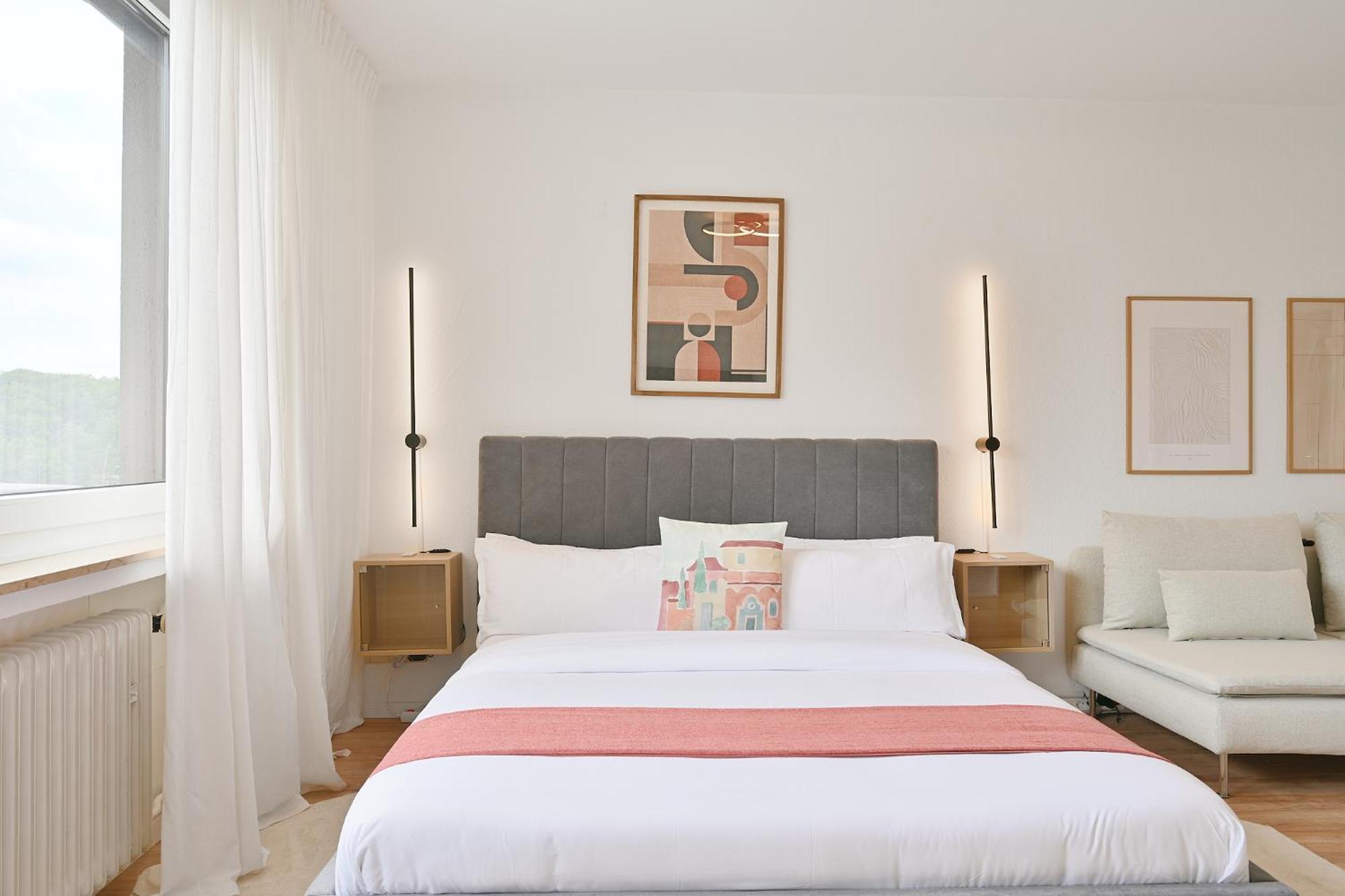Beautiful And Stylish 1-Bedroom With Kitchen And King Size Bed ヴッパータール エクステリア 写真